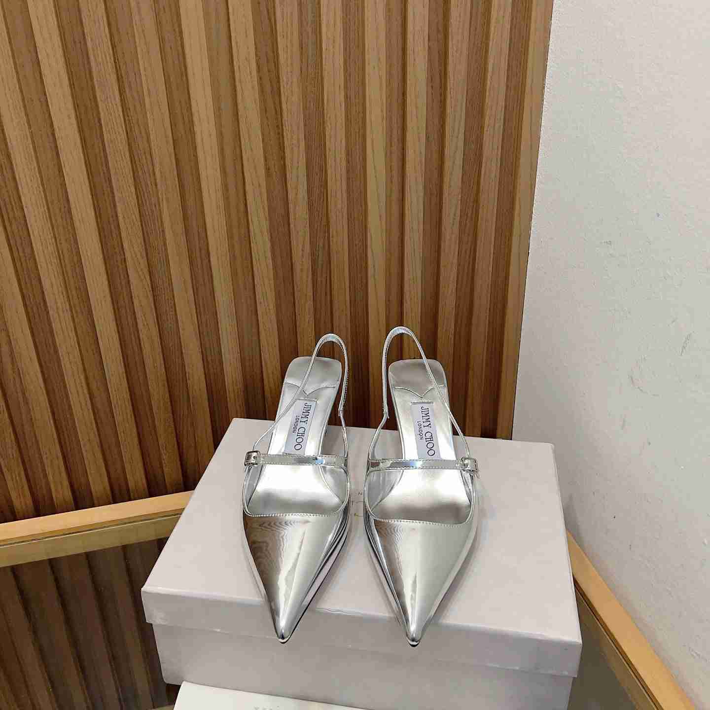Jimmy Choo Didi 45 Silver Liquid Metal Leather Pointed Pumps - PerfectKickZ