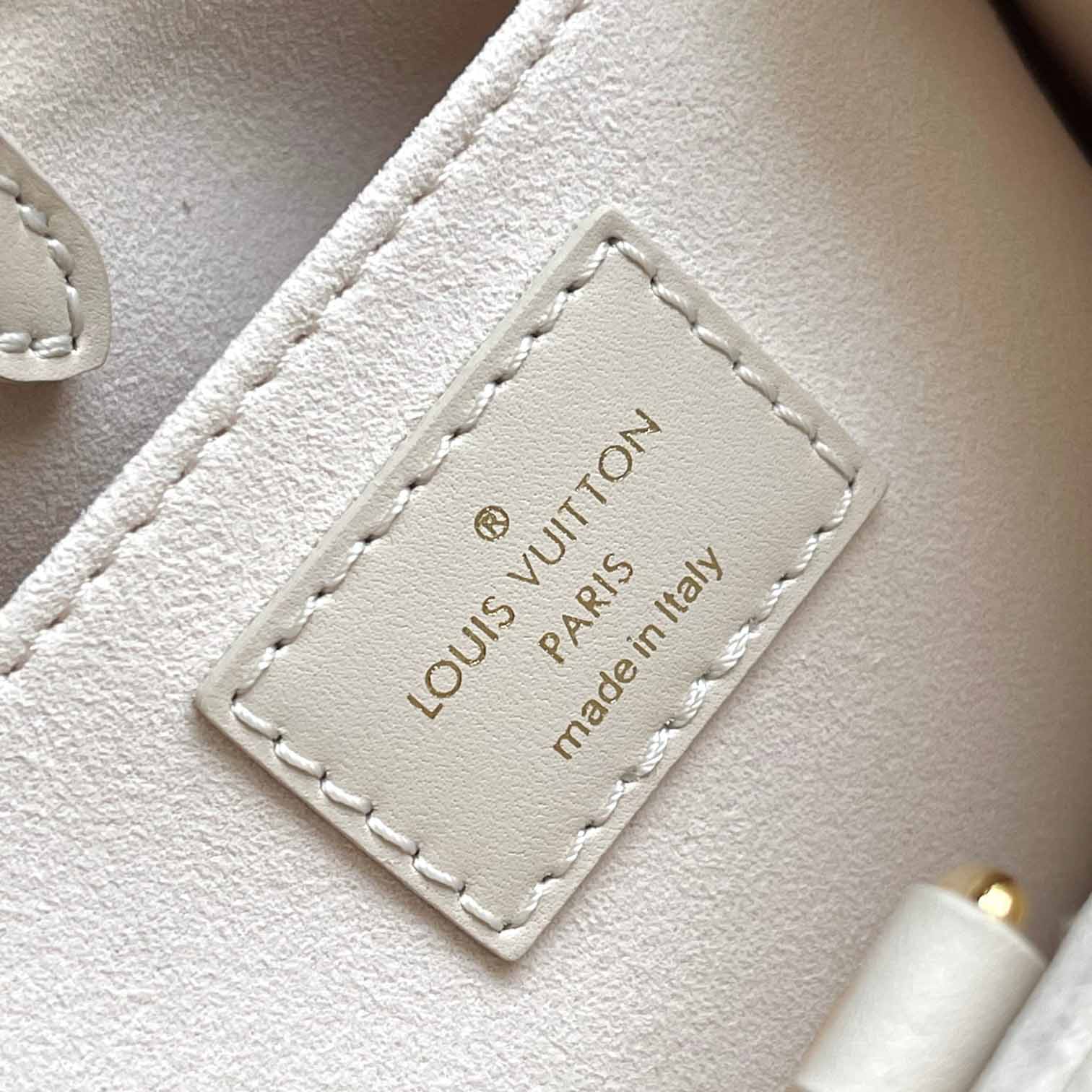 Louis Vuitton OnTheGo BB   M47115 - PerfectKickZ