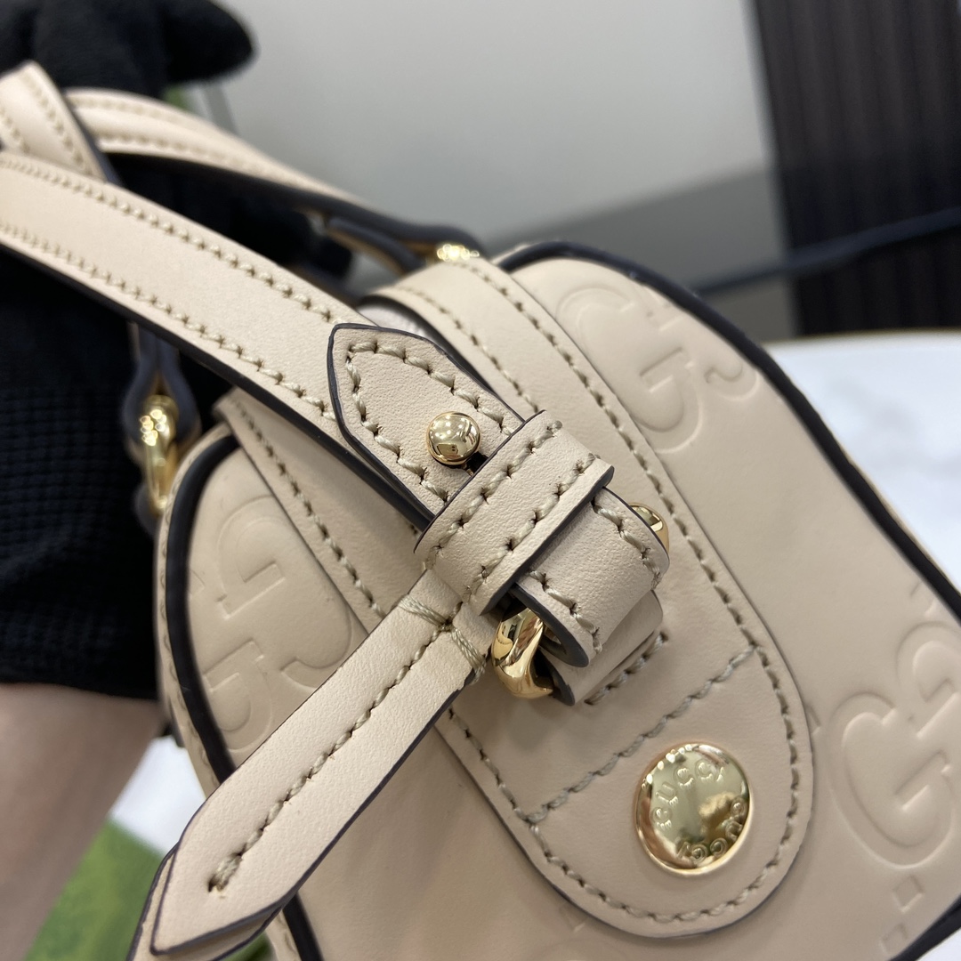 Gucci GG Super Mini Top Handle Bag - PerfectKickZ