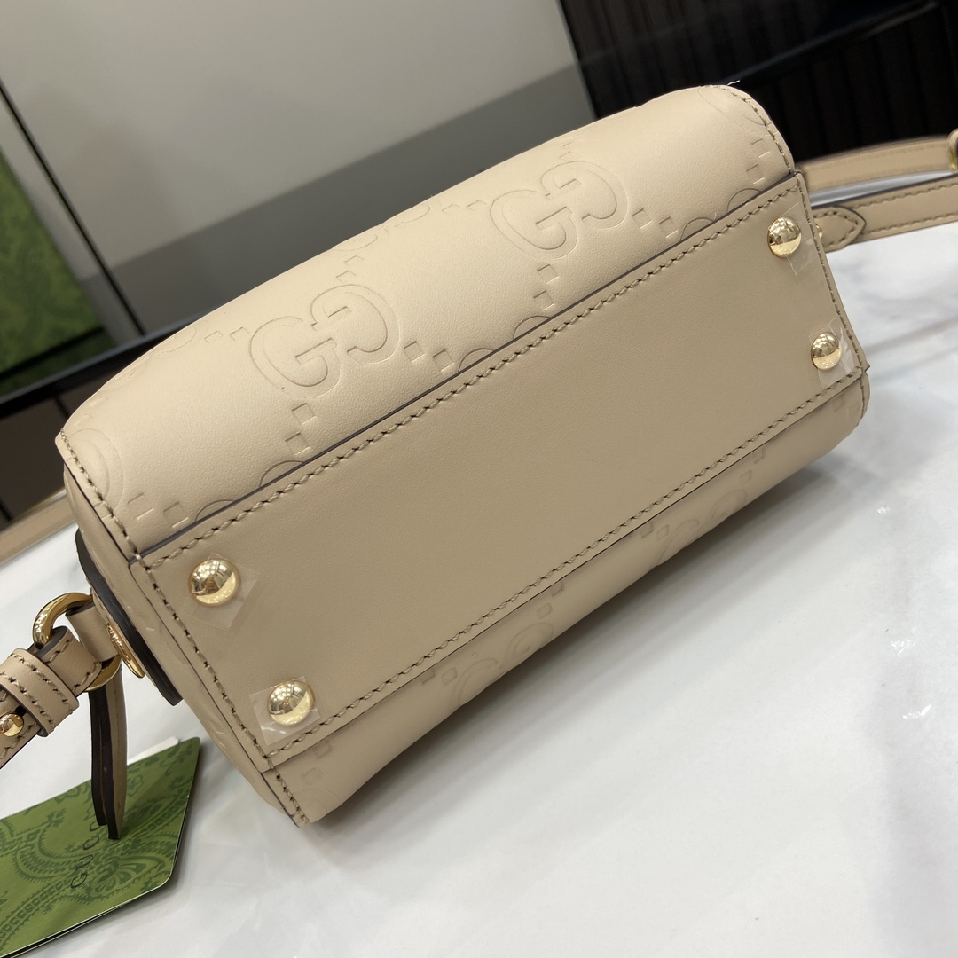 Gucci GG Super Mini Top Handle Bag - PerfectKickZ