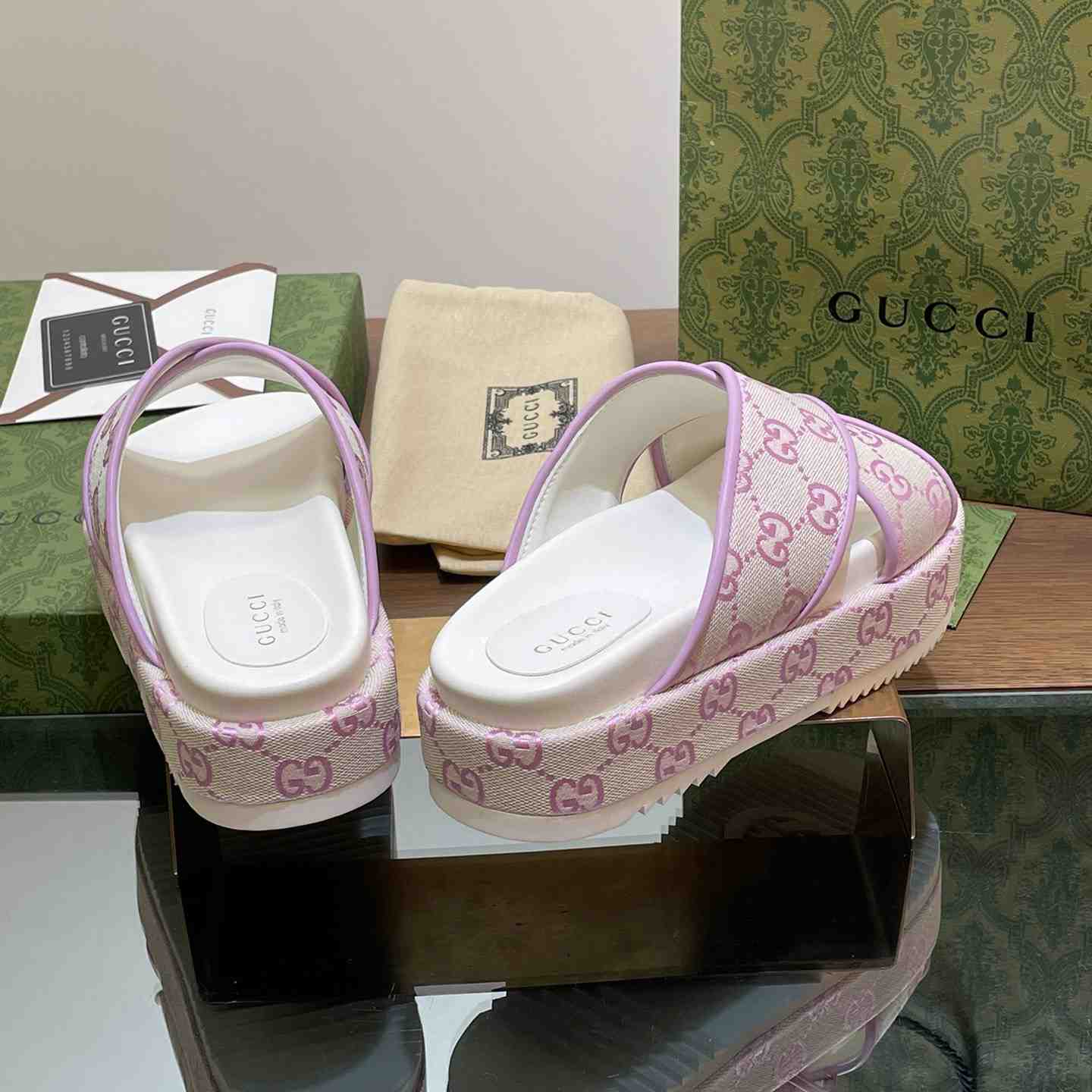 Gucci Women's GG Platform Slide Sandal - PerfectKickZ