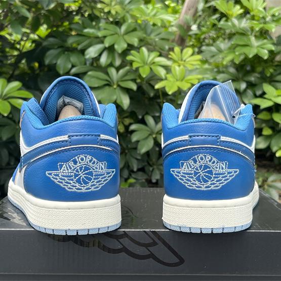 Air Jordan 1 Low Sneakers      FN5214-141 - 