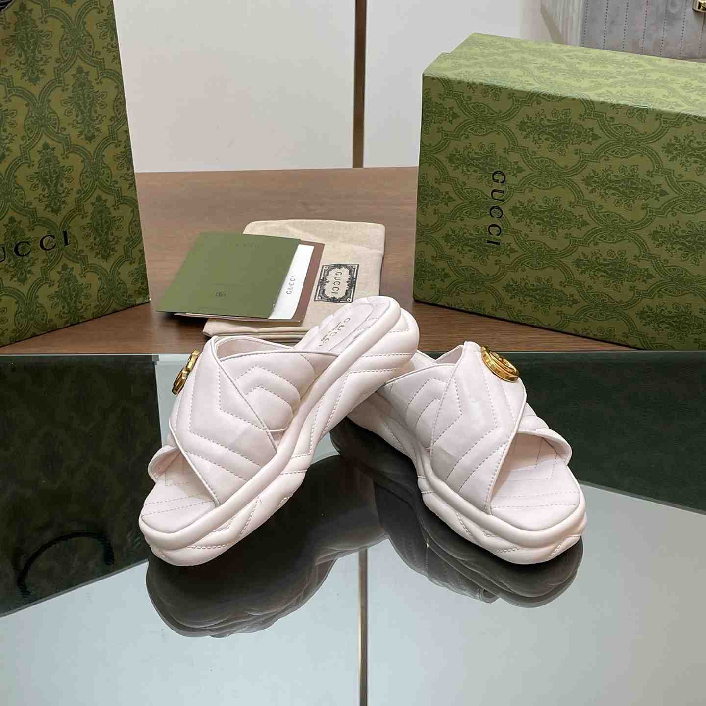 Gucci Women's Double G Slide Sandal - PerfectKickZ