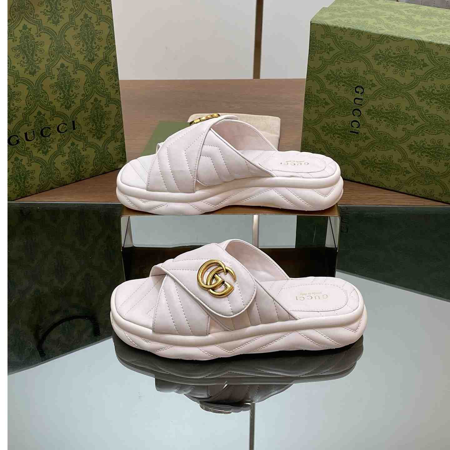 Gucci Women's Double G Slide Sandal - PerfectKickZ