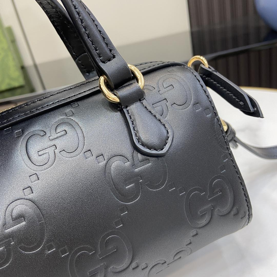 Gucci GG Super Mini Top Handle Bag - PerfectKickZ