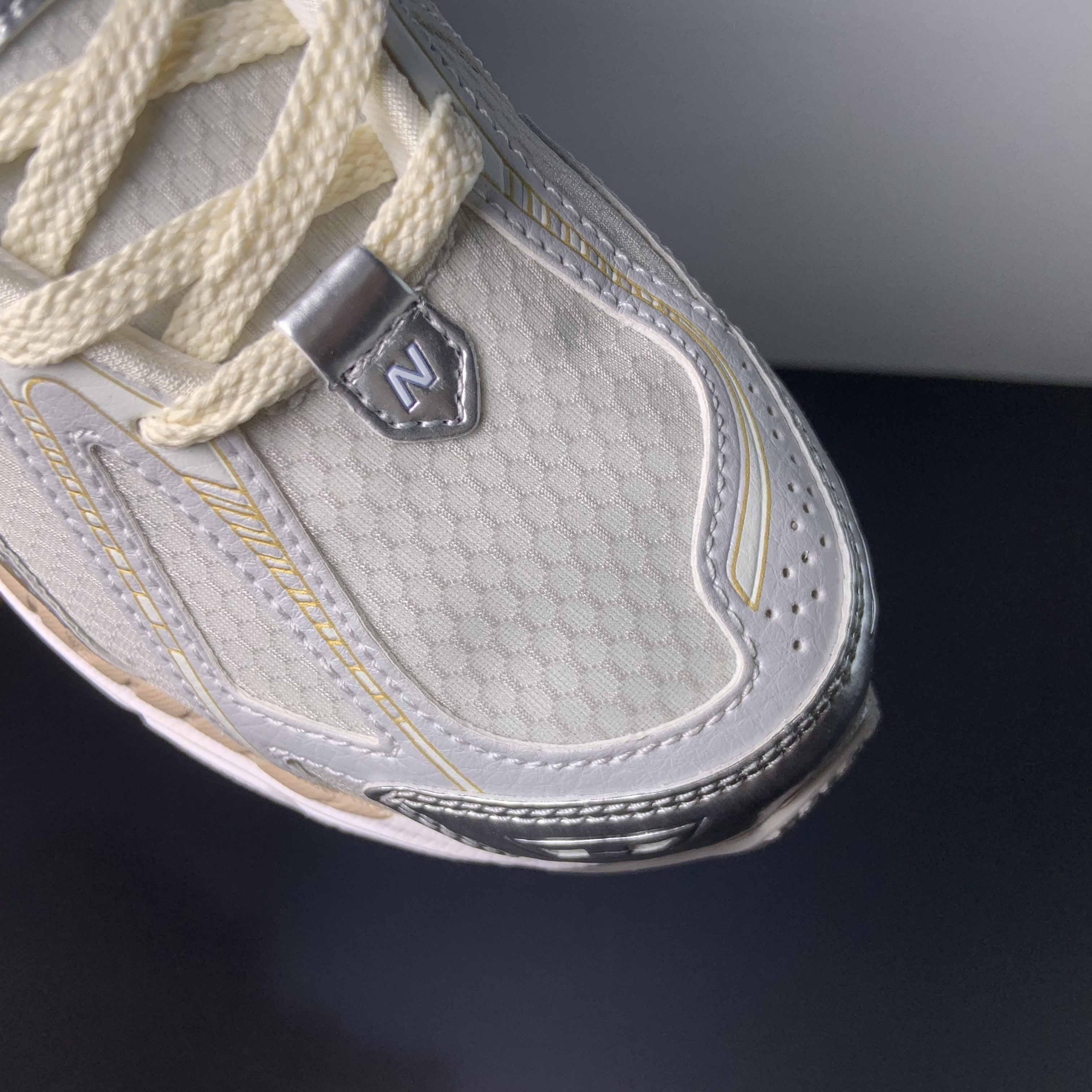 New Balance NB1906R Sneakers    M1906RKC - PerfectKickZ