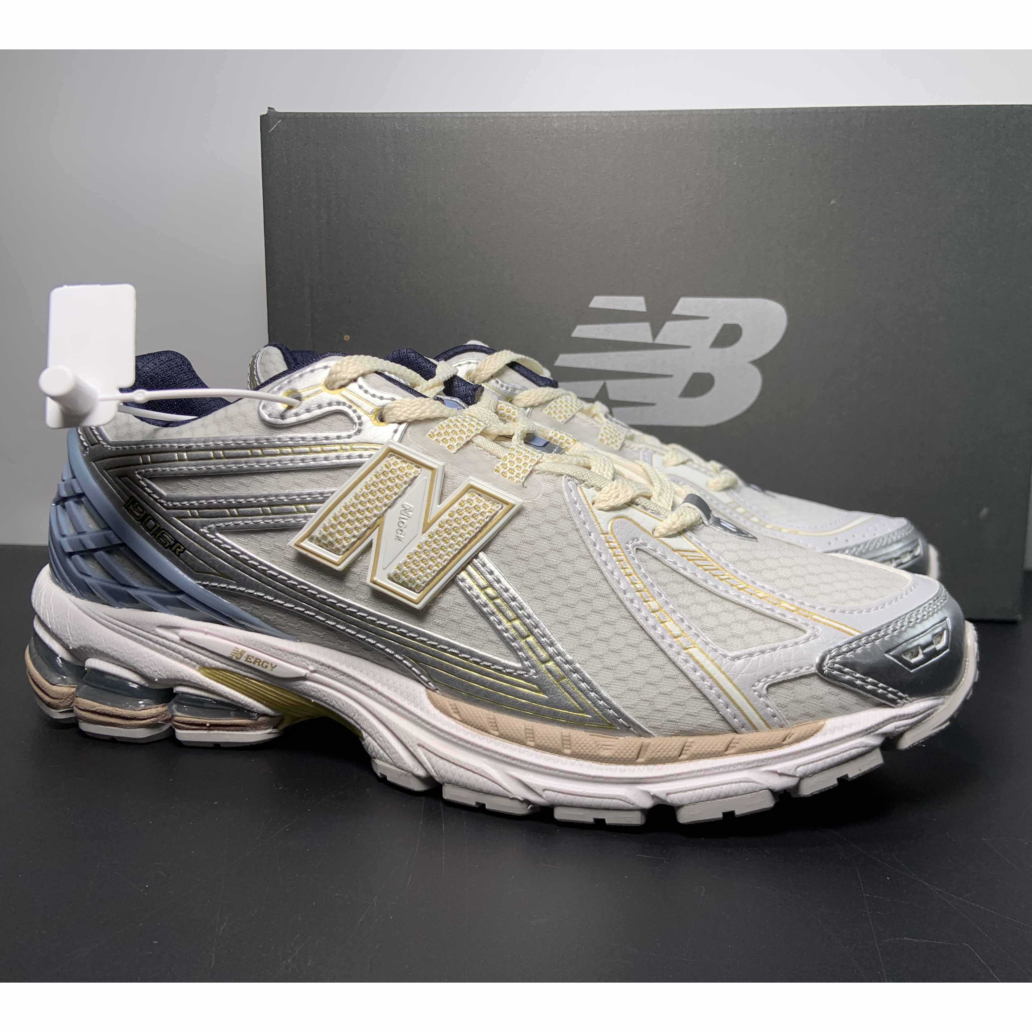 New Balance NB1906R Sneakers    M1906RKC - PerfectKickZ