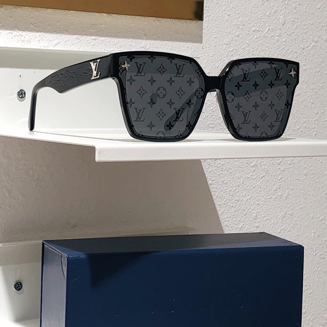 Louis Vuitton Sunglasses  Z0286 - PerfectKickZ
