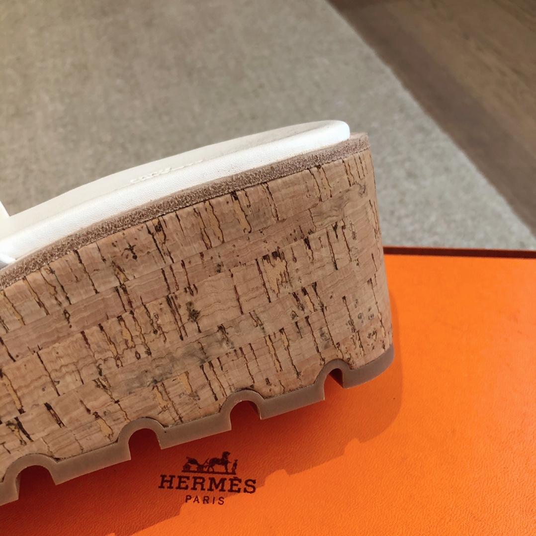 Hermes Eze 30 sandal - PerfectKickZ