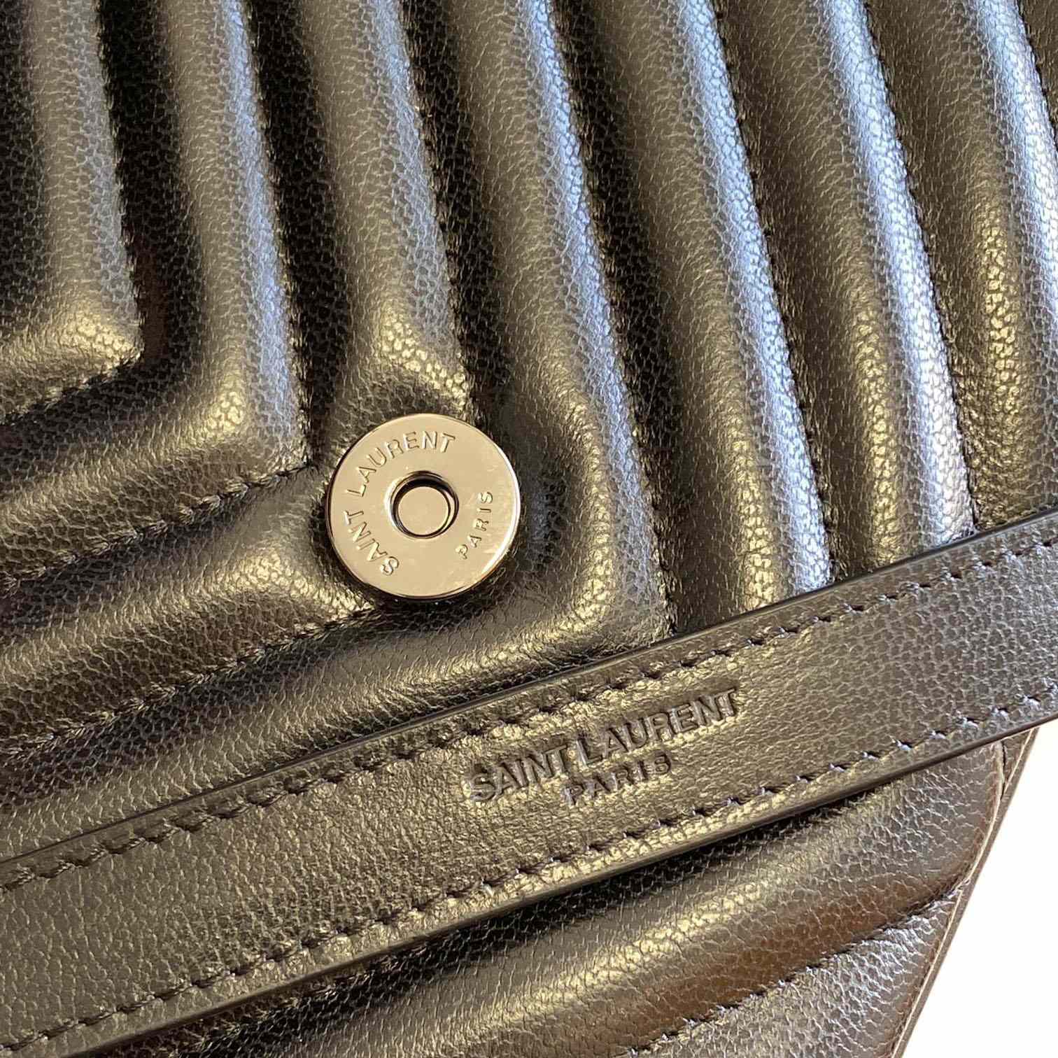 Saint Laurent Leather Shoulder Bag Black  (24x17x6.5cm) - PerfectKickZ