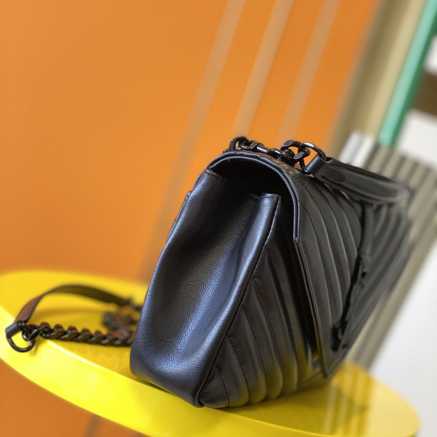 Saint Laurent Leather Shoulder Bag Black  (24x17x6.5cm) - PerfectKickZ