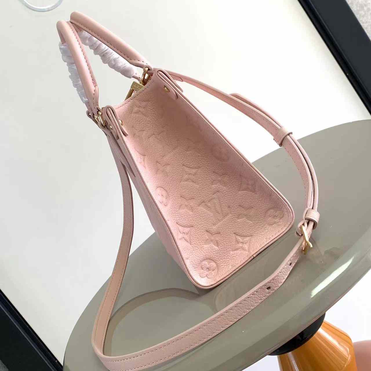 Louis Vuitton OnTheGo PM   M47135 - PerfectKickZ