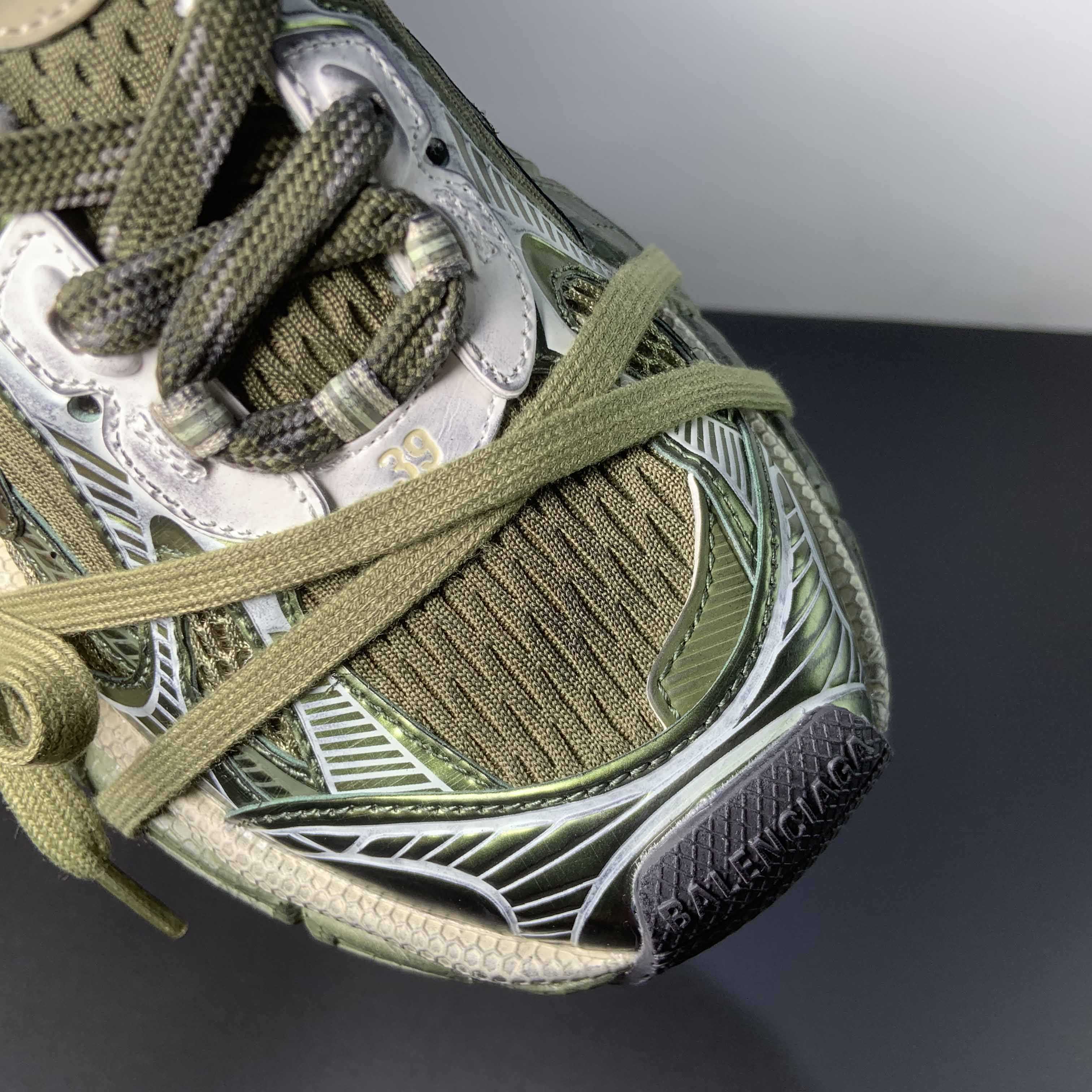 Balenciaga 3XL Sneaker In Dark Green - PerfectKickZ