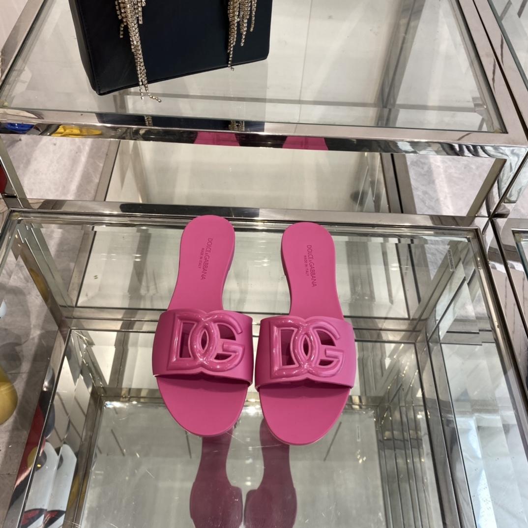 Dolce & Gabbana Rubber Beachwear Sliders - PerfectKickZ