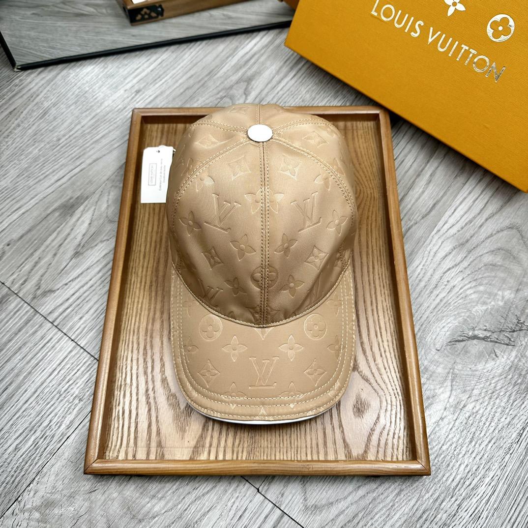 Louis Vuitton Monoragm Cap - PerfectKickZ