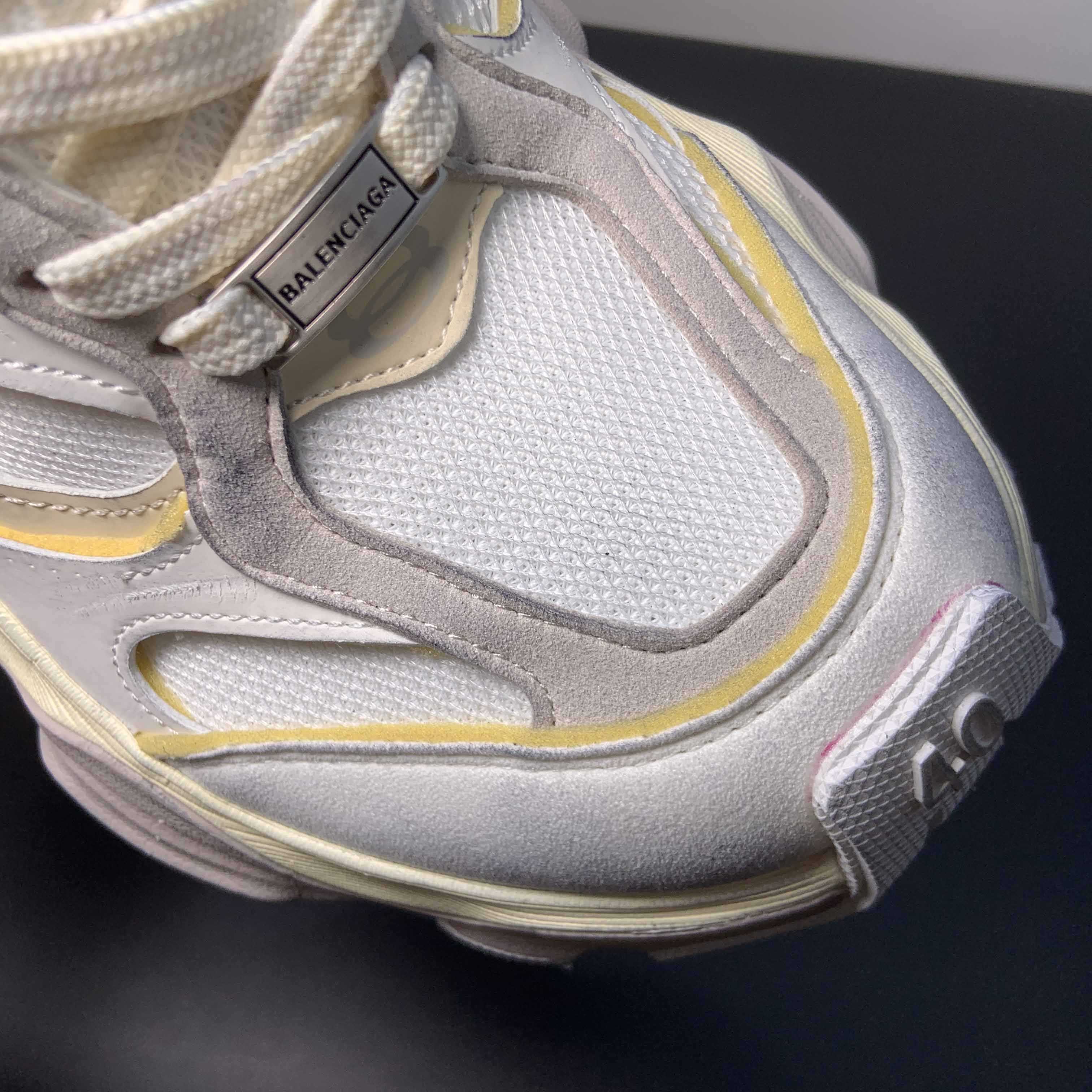 Balenciaga Cargo Sneaker - PerfectKickZ