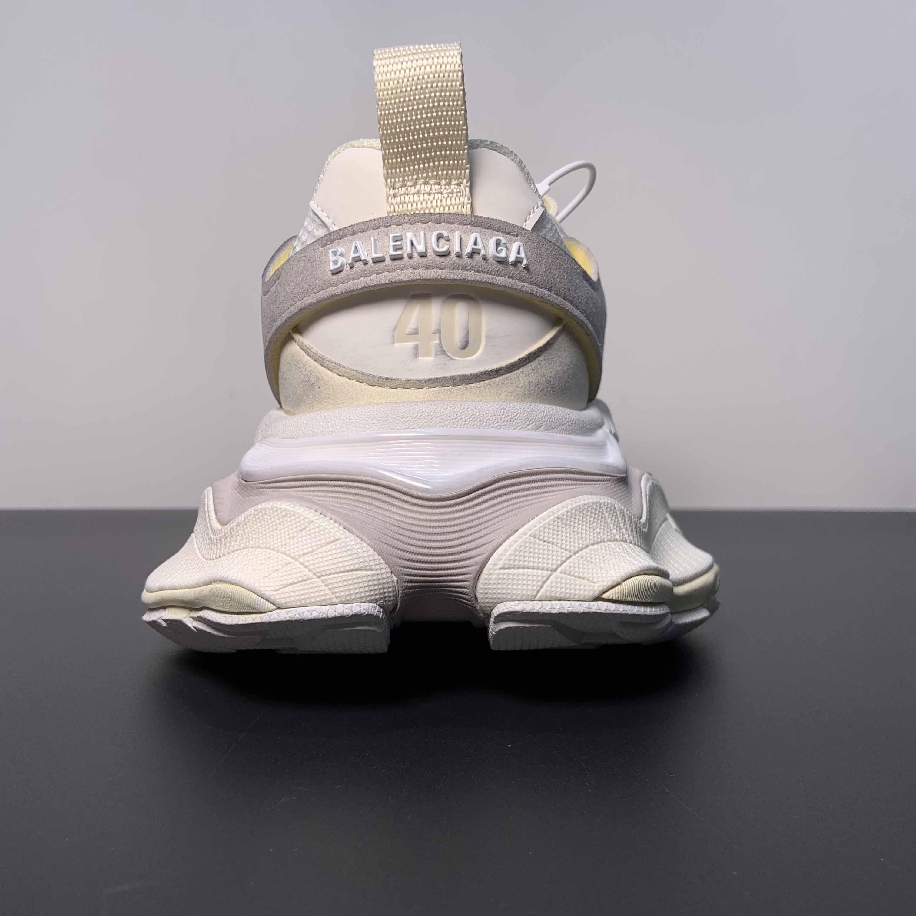 Balenciaga Cargo Sneaker - PerfectKickZ