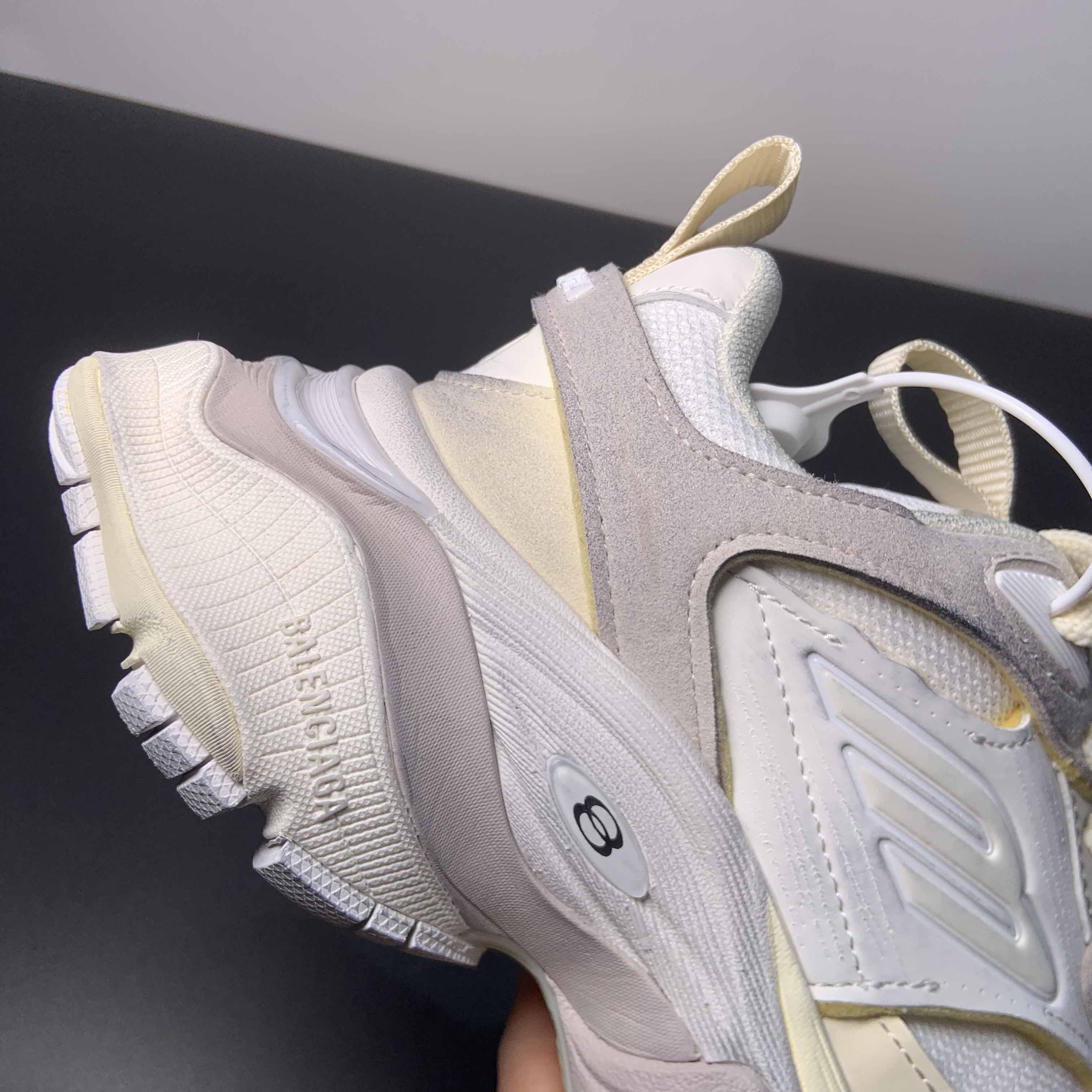Balenciaga Cargo Sneaker - PerfectKickZ
