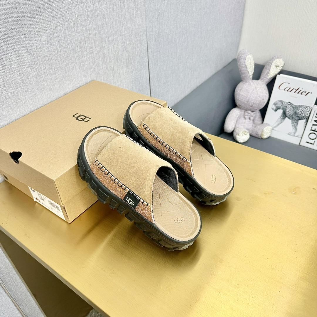 Ugg All Gender Venture Daze Slide - PerfectKickZ