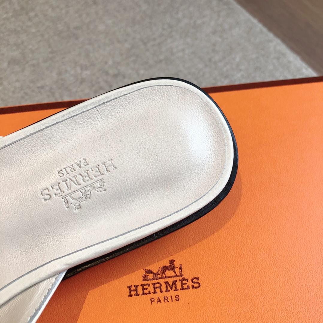 Hermes Isle Sandal - PerfectKickZ