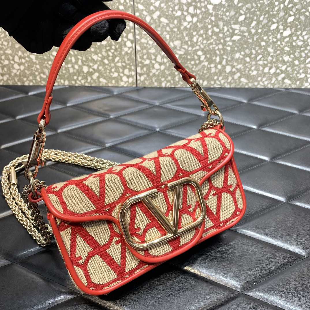 Valenti  VLogo Plaque Foldover Top Shoulder Bag  ( 20-11-5cm) - PerfectKickZ