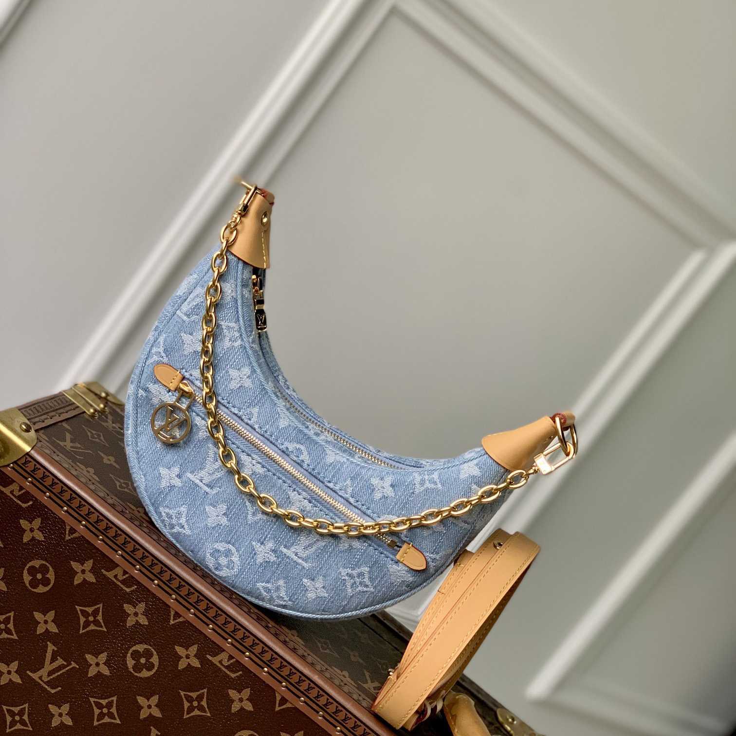 Louis Vuitton Loop  M24846 - PerfectKickZ