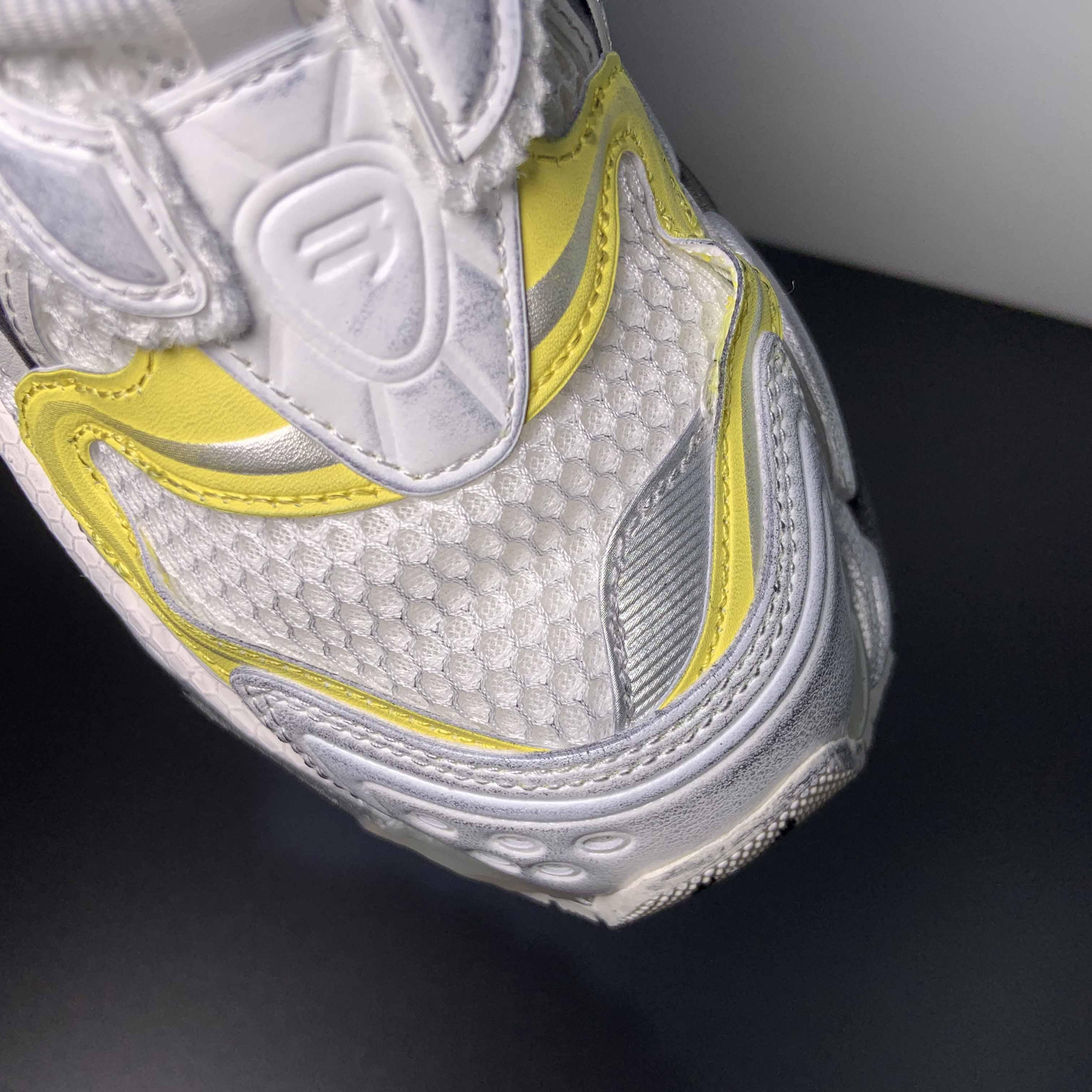 Balenciaga Runner 2.0 Sneaker - PerfectKickZ