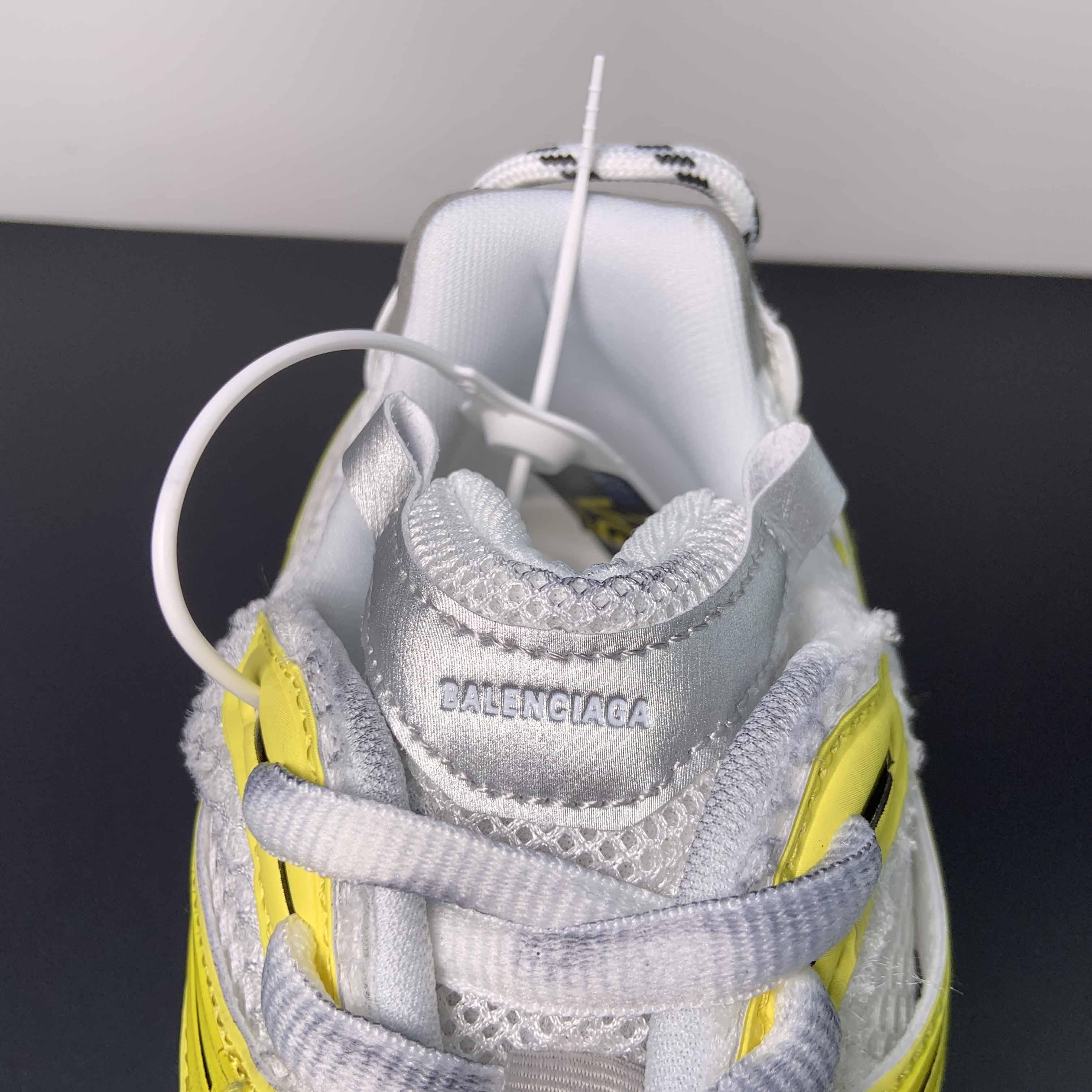 Balenciaga Runner 2.0 Sneaker - PerfectKickZ