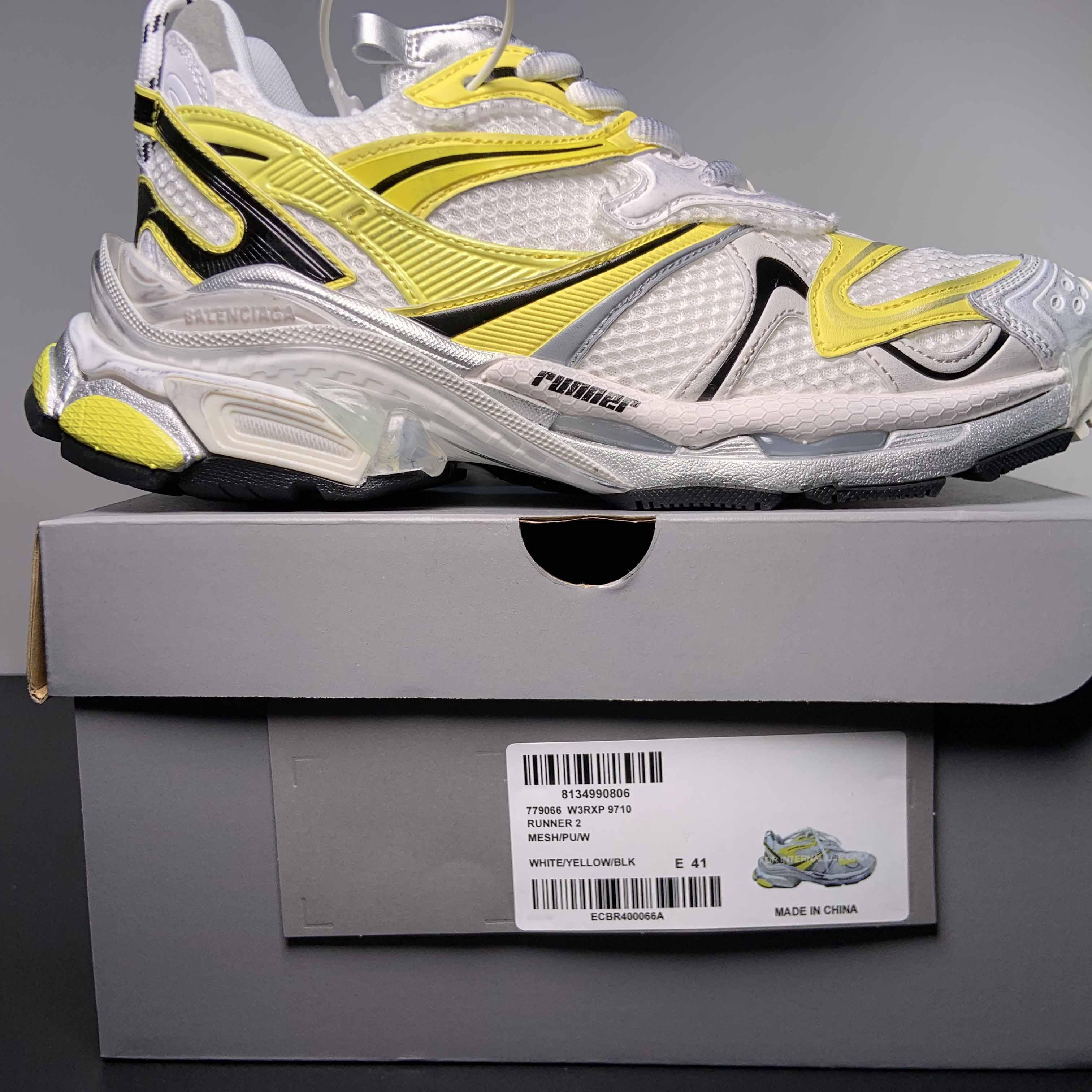 Balenciaga Runner 2.0 Sneaker - PerfectKickZ