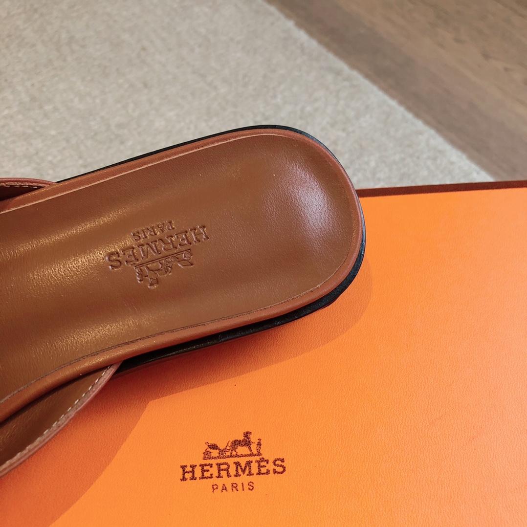Hermes Isle Sandal - PerfectKickZ