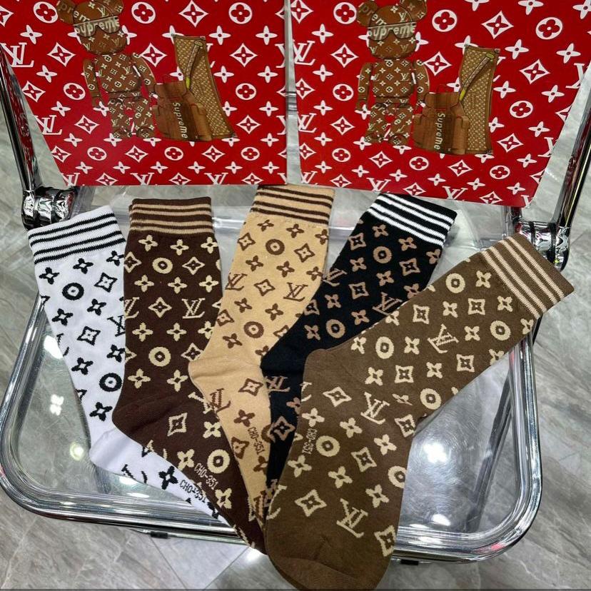Louis Vuitton Socks/Box - PerfectKickZ