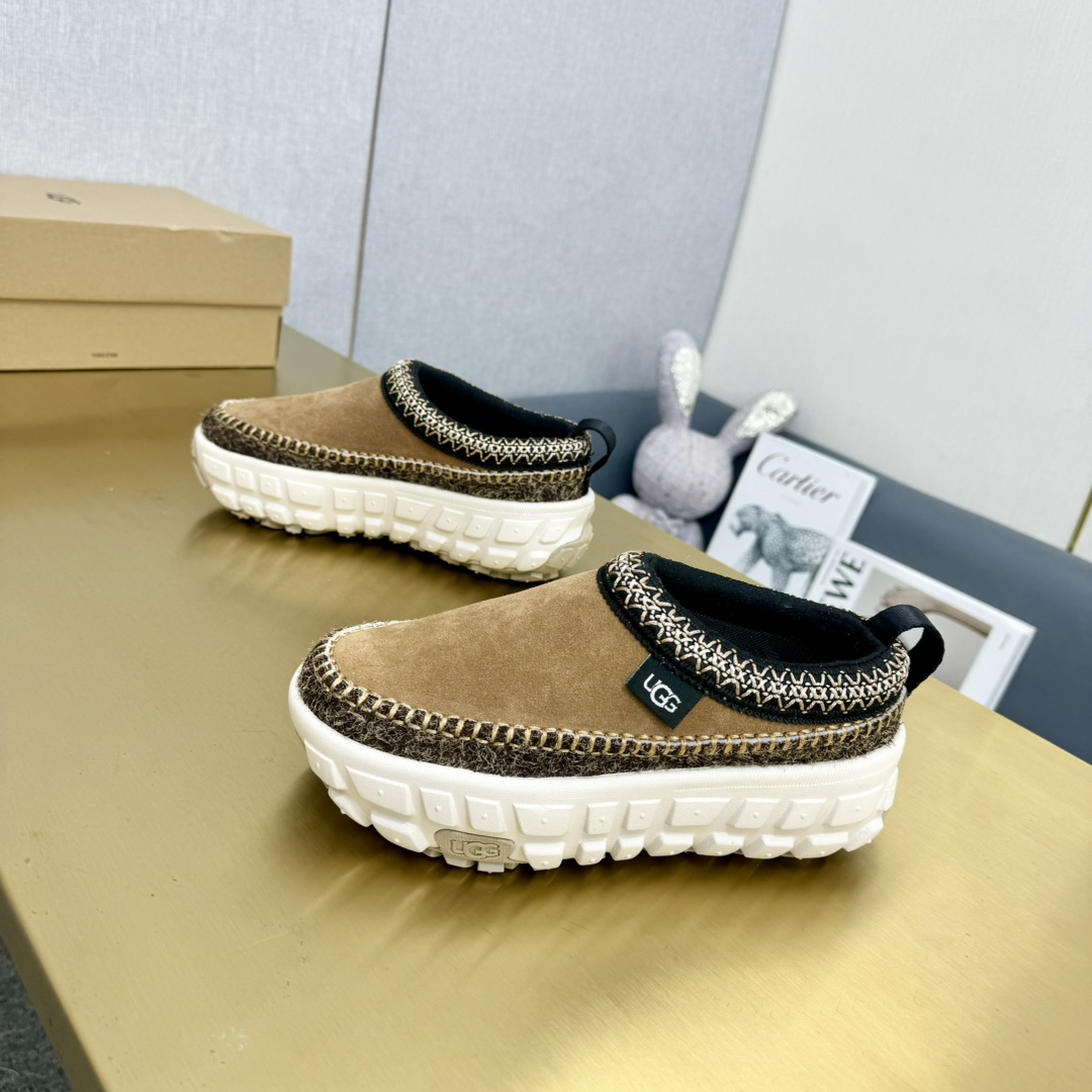 Ugg All Gender Venture Daze - PerfectKickZ
