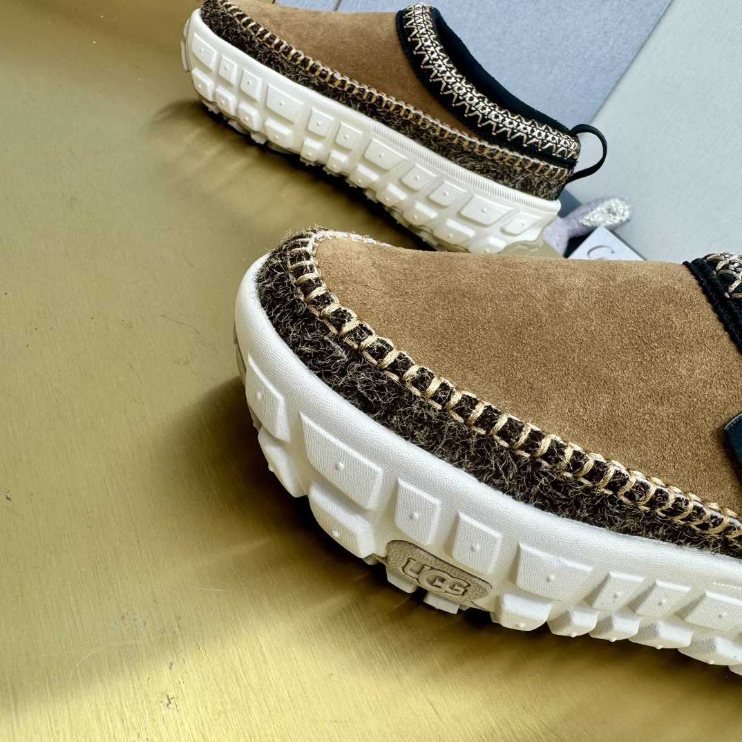 Ugg All Gender Venture Daze - PerfectKickZ