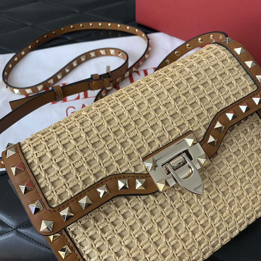 Valenti Small Rockstud Shoulder Bag in Wove Raffia(22.5-15.5-6cm) - PerfectKickZ