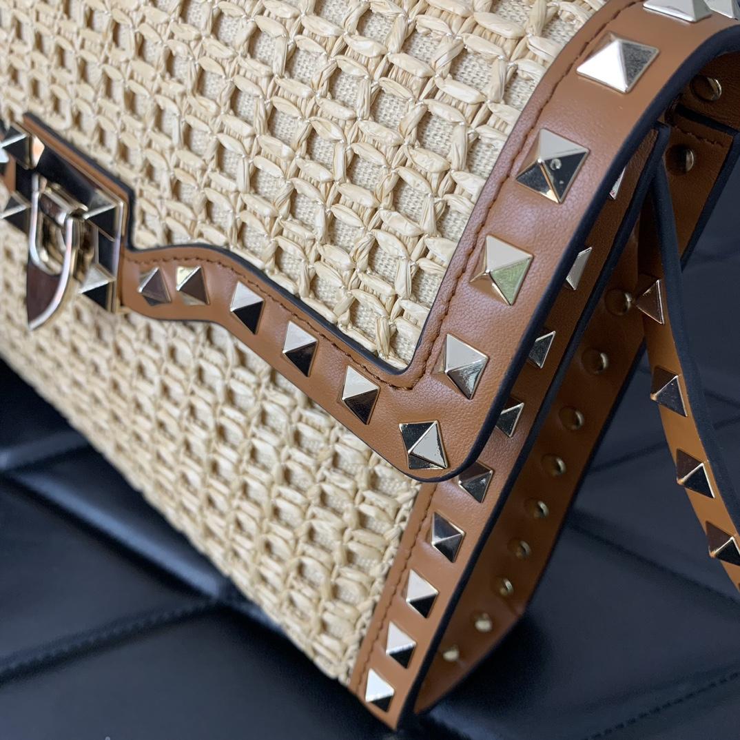 Valenti Small Rockstud Shoulder Bag in Wove Raffia(22.5-15.5-6cm) - 