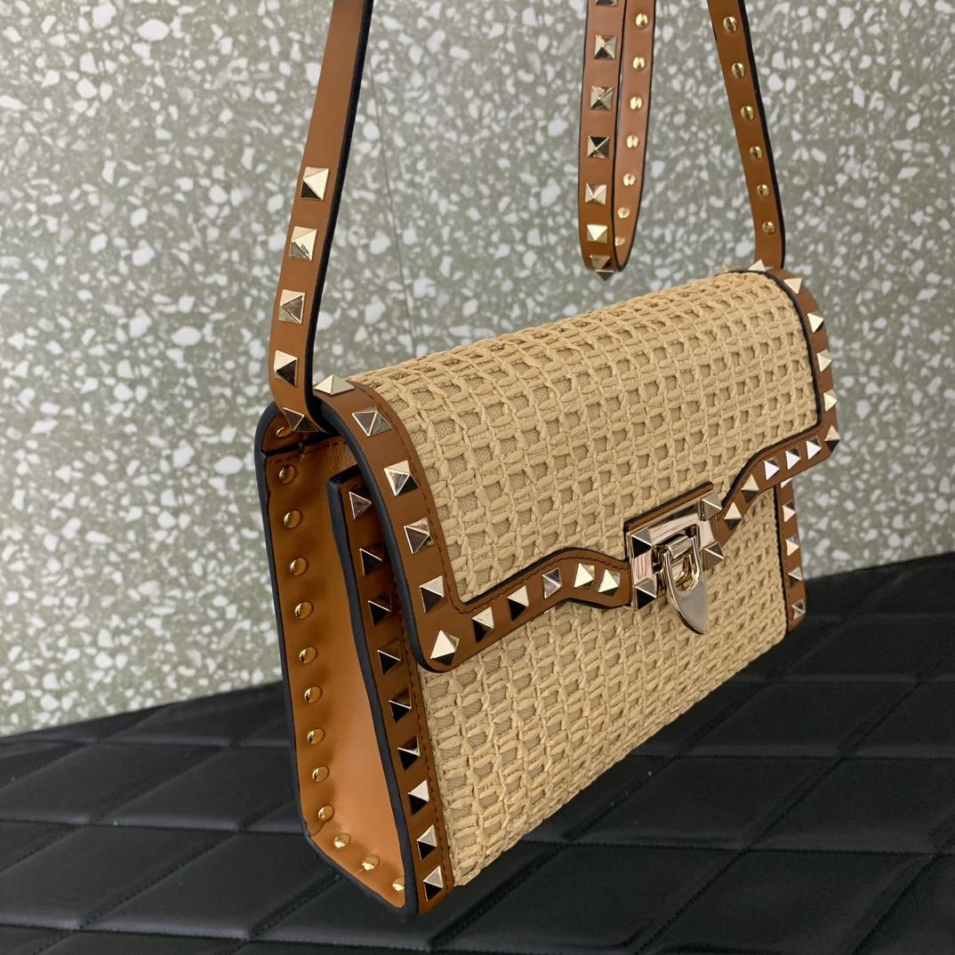 Valenti Small Rockstud Shoulder Bag in Wove Raffia(22.5-15.5-6cm) - 