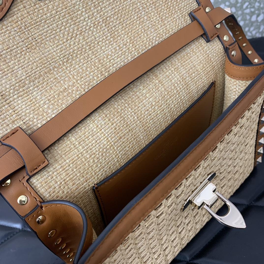 Valenti Small Rockstud Shoulder Bag in Wove Raffia(22.5-15.5-6cm) - 