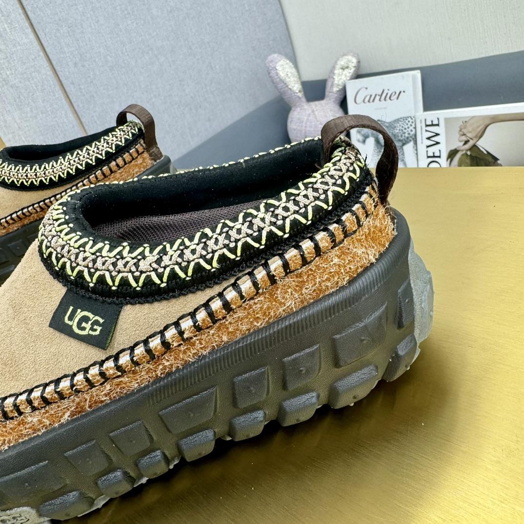 Ugg All Gender Venture Daze - PerfectKickZ