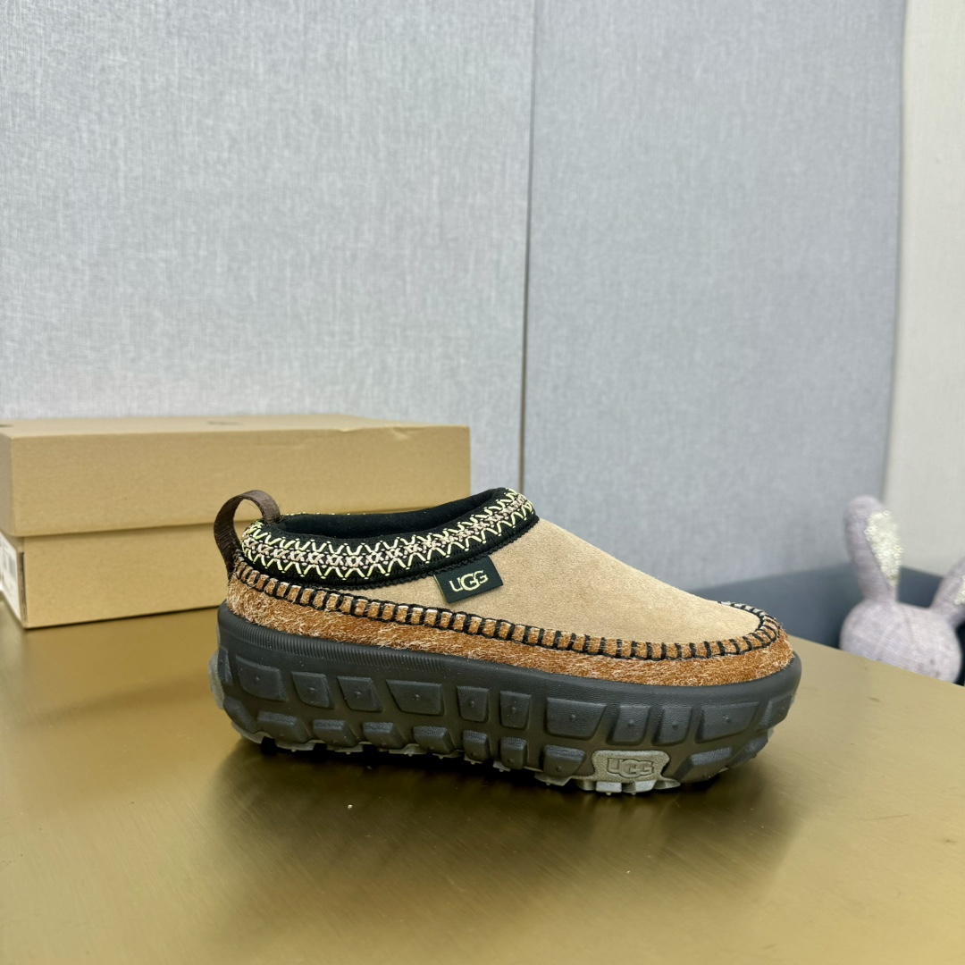 Ugg All Gender Venture Daze - PerfectKickZ