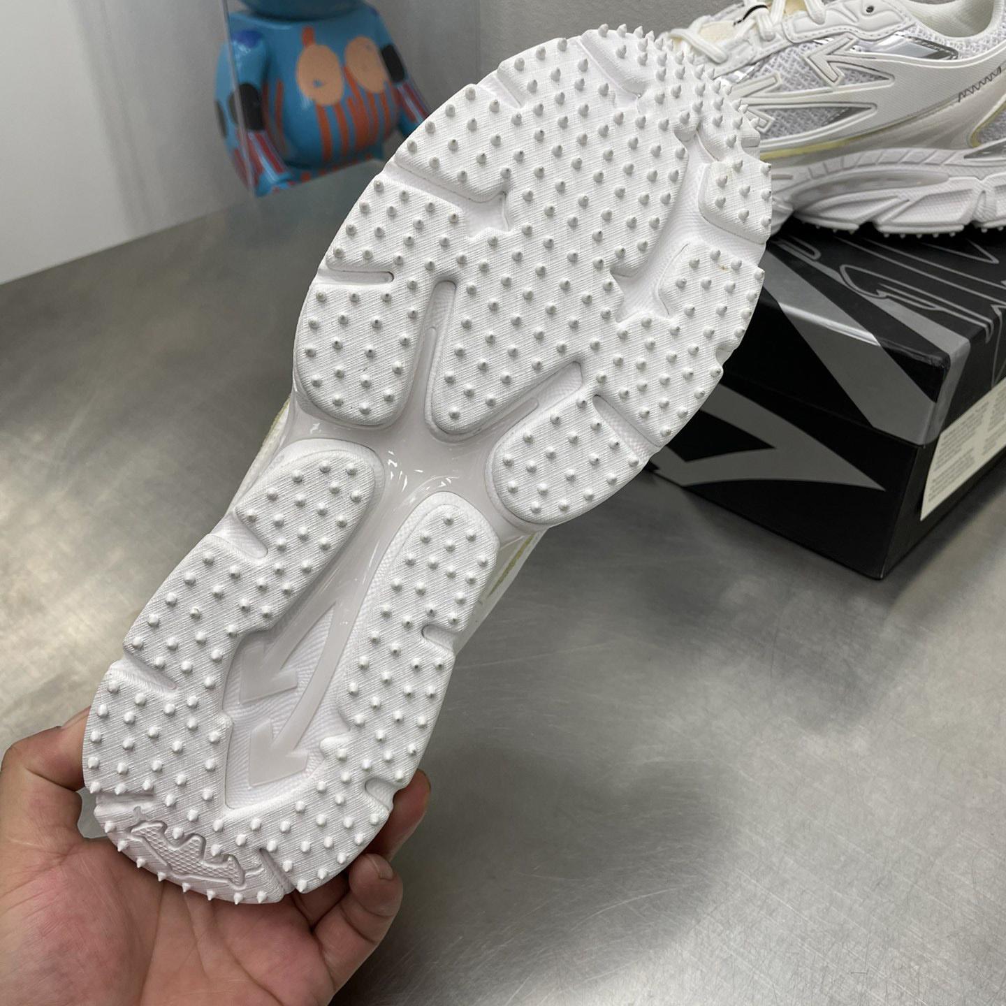 Off-White c/oVrgil Abloh™ Sneakers - PerfectKickZ