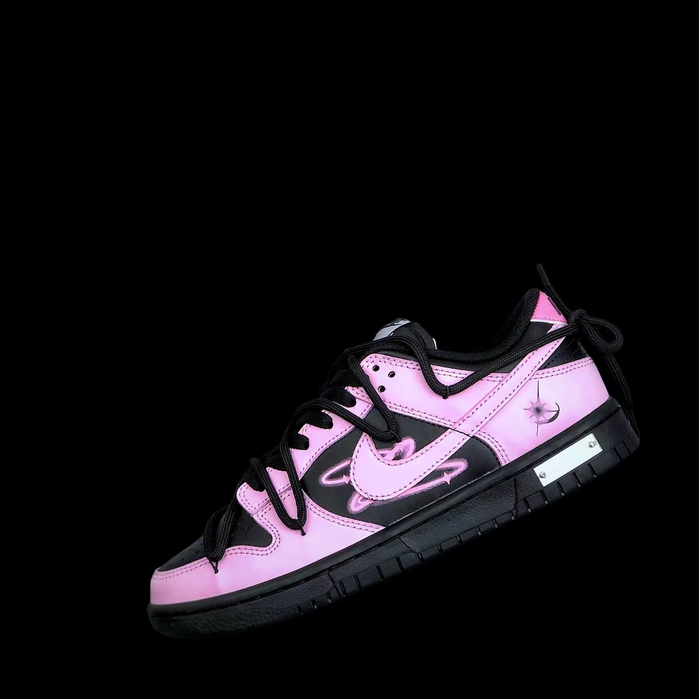 Nike SB Dunk Low Sneaker      - PerfectKickZ