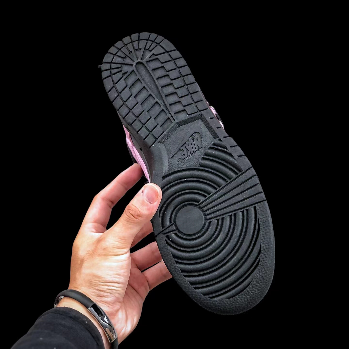 Nike SB Dunk Low Sneaker      - PerfectKickZ