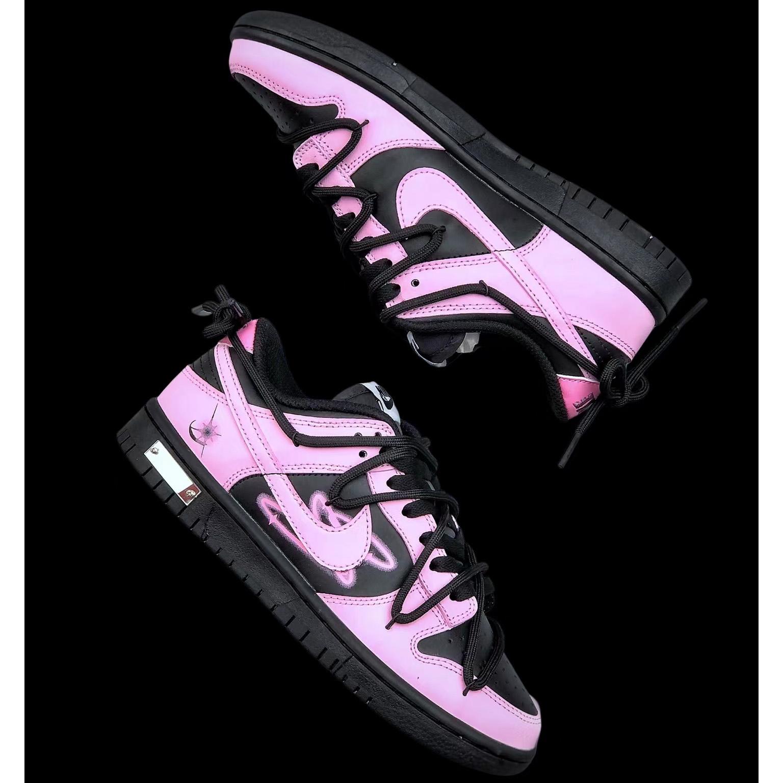 Nike SB Dunk Low Sneaker      - 