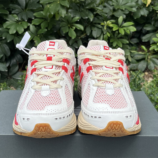 New Balance 1906R Sneakers      M1906RO  - PerfectKickZ