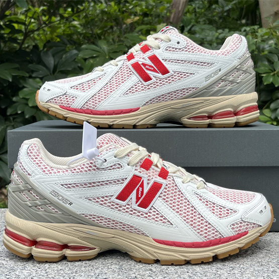 New Balance 1906R Sneakers      M1906RO  - PerfectKickZ