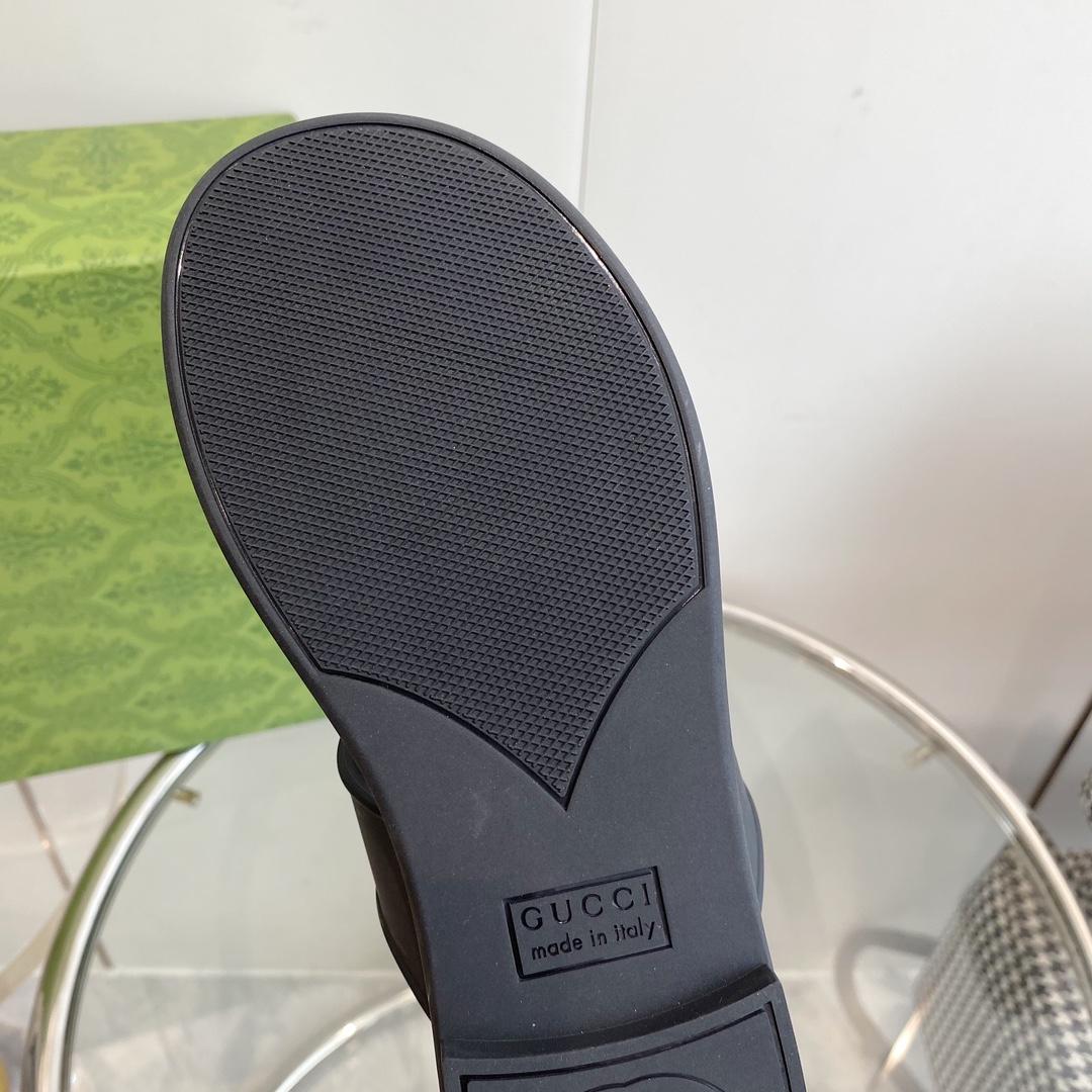 Gucci Women's Thong Sandal With Horsebit  - PerfectKickZ