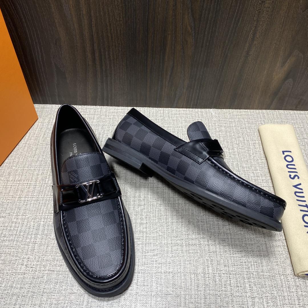 Louis Vuitton Hockenheim Moccasin - PerfectKickZ