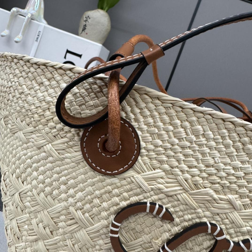 Loewe Anagram Basket Bag In Iraca Palm And Calfskin - PerfectKickZ