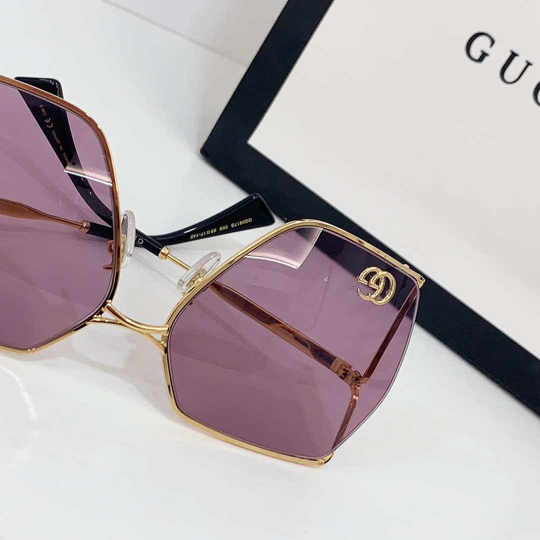 Gucci Sunglasses  GG0817  - PerfectKickZ