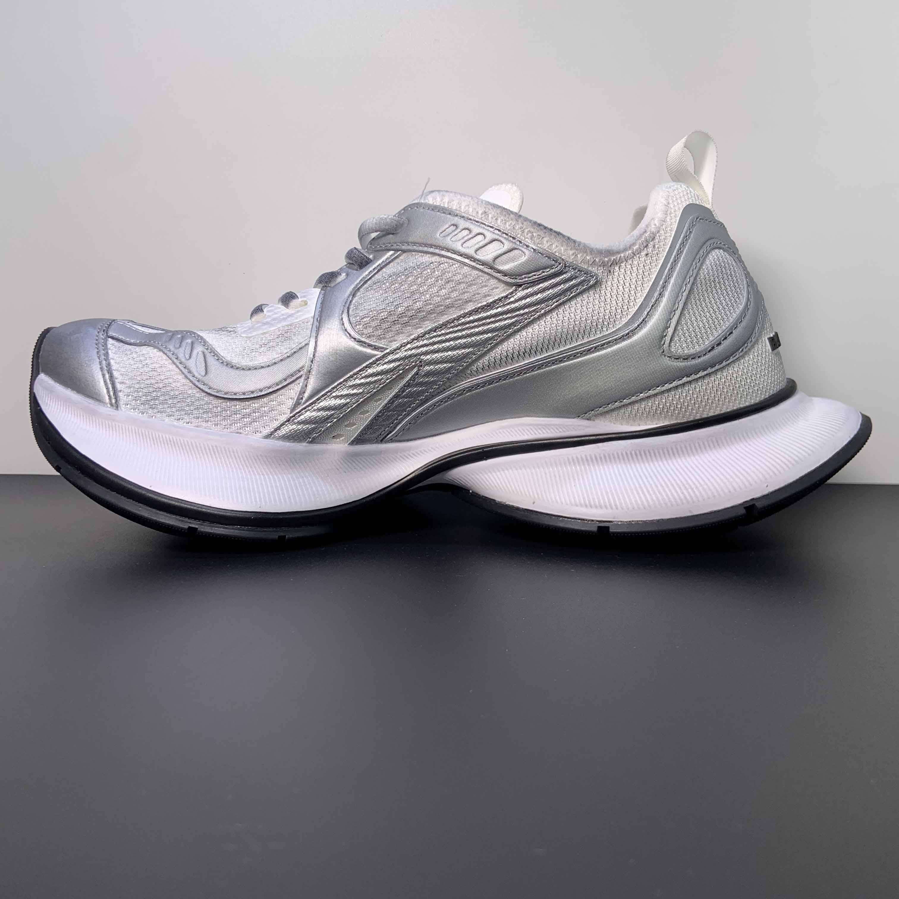 Balenciaga Circuit Sneaker In White And Silver  - PerfectKickZ